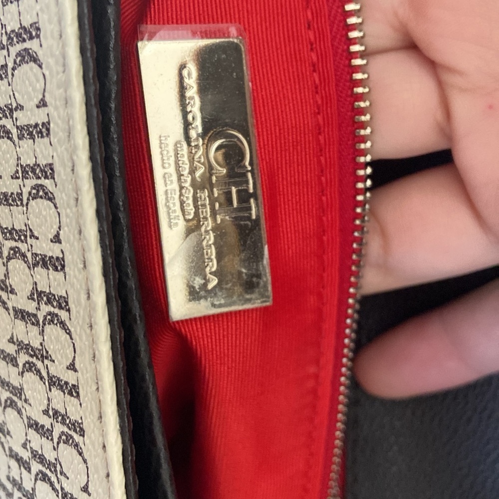 Carolina Herrera - Picture 13 of 13